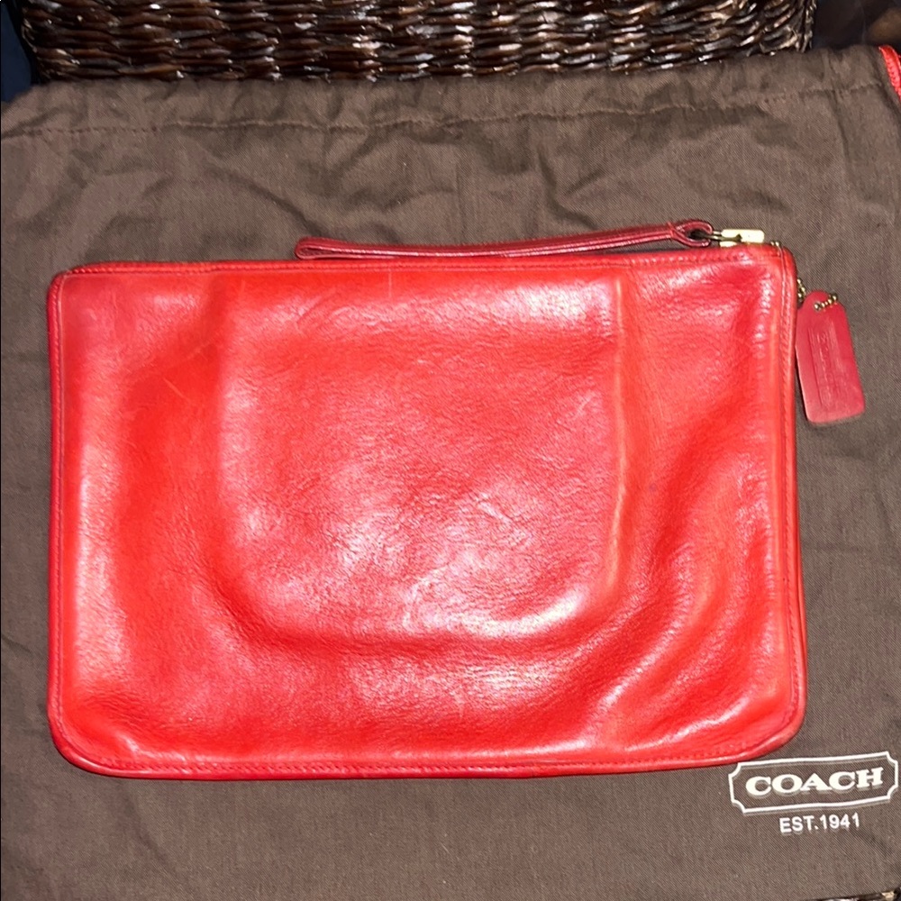 Coach Red Leather Vintage luxurious Clutch Wristlet - Picture 5 of 7